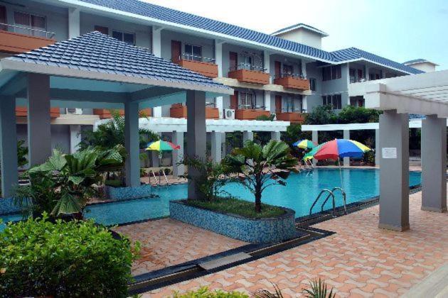 Blue Lily Beach Resort,Purî Extérieur photo